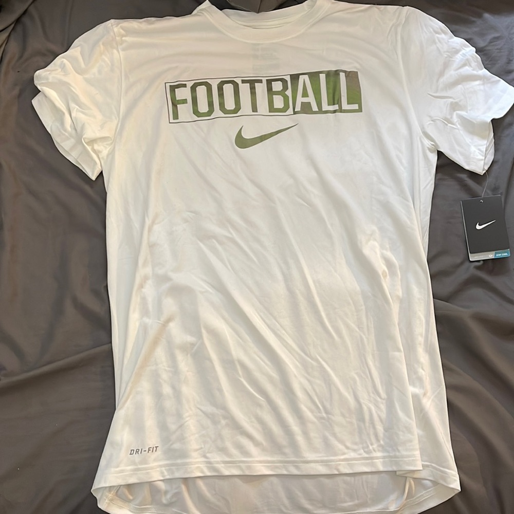 Nike tee shirt